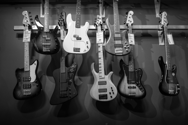 Thinking of Buying Your First Guitar? Here’s How You Can Get It Right