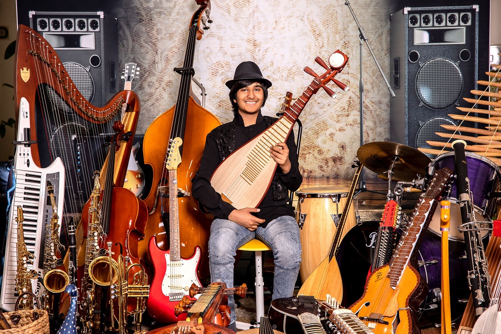 107 music instruments and counting; meet the world greatest instrumentalist- Neil Nayyar